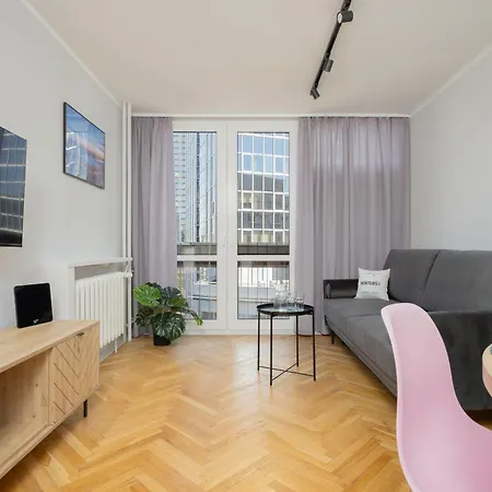 Apartament In The Heart Of By Renters *