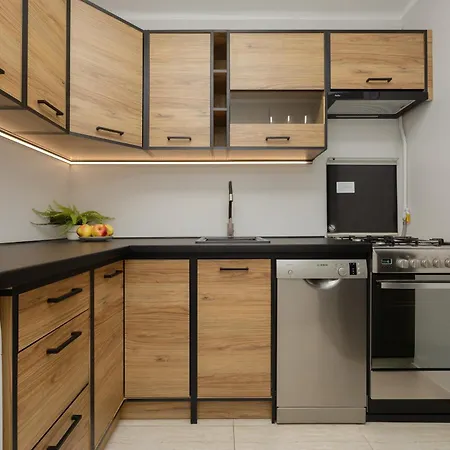 In The Heart Of By Renters Apartament *