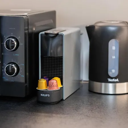 In The Heart Of By Renters * Varšava