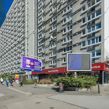 In The Heart Of By Renters * Warschau